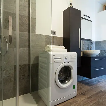 Casa Po Apartment *